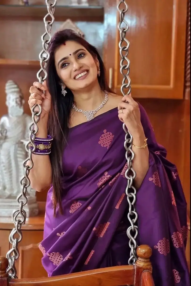 Tamil TV Actress Srithika Photos In Violet Saree Blouse